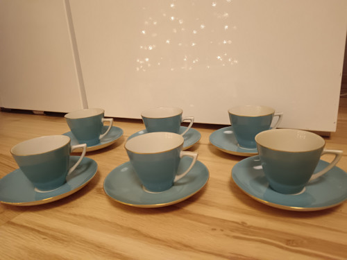Porcelánový sada hrníčky a podšálky — foto 2
