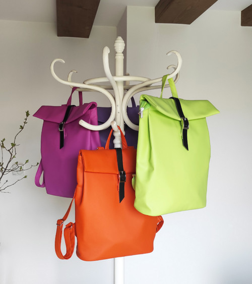 Trinity street backpack pastelově zelená — foto 3
