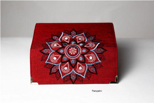 Vyšívaná peněženka - Mandala — foto 5