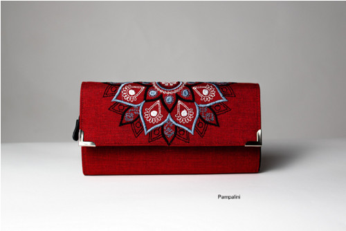 Vyšívaná peněženka - Mandala — foto 2