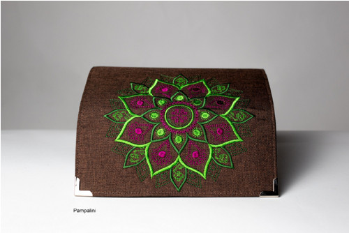 Vyšívaná peněženka - Mandala — foto 5
