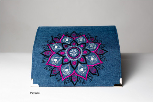 Vyšívaná peněženka - Mandala — foto 5