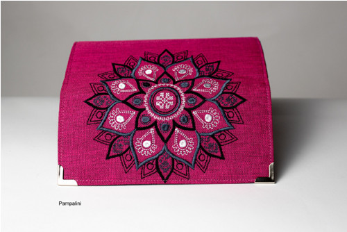 Vyšívaná peněženka - Mandala — foto 3