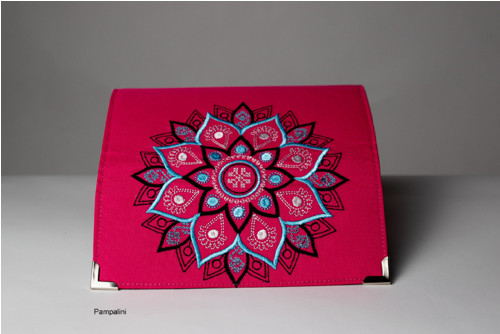 Vyšívaná peněženka - Mandala — foto 5