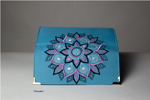 Vyšívaná peněženka - Mandala — foto 5