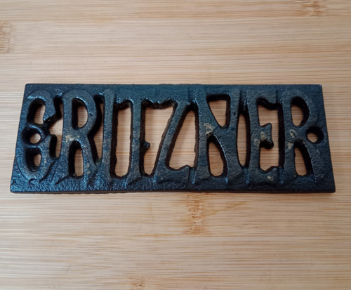 Litinový nápis GRITZNER — foto 3