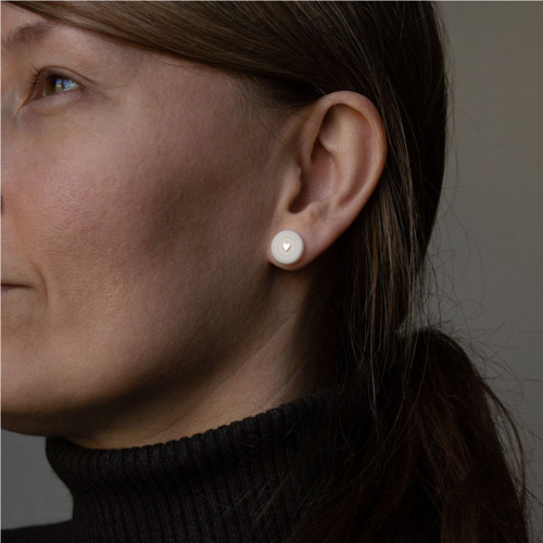"Středová srdce" - perlové náušnice — foto 2