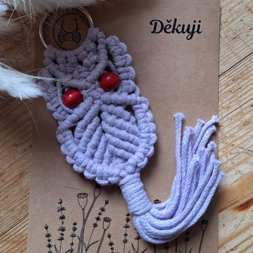 Sovička / klíčenka / macrame - dárkové balení — foto 4