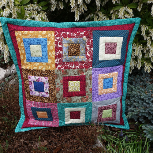 Patchwork povlak na polštář Kostičky 40x40 cm — foto 3