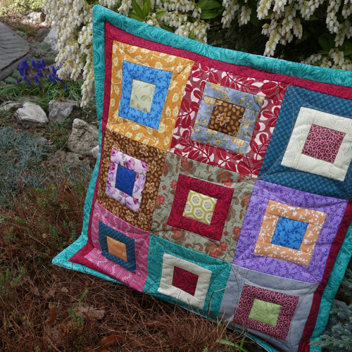 Patchwork povlak na polštář Kostičky 40x40 cm — foto 2