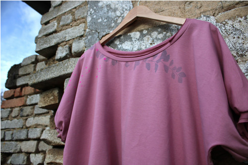 Volné triko ............ L - XL — foto 3