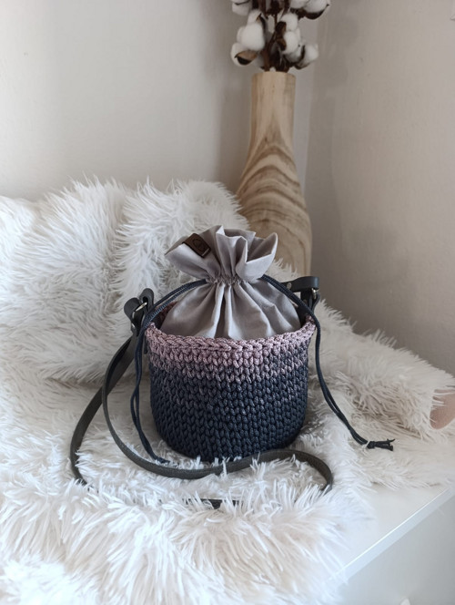 Kabelka BUCKET — foto 5