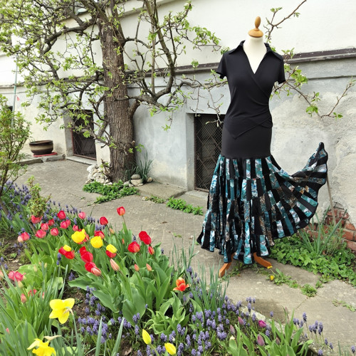 Patchworková volánová sukně Black lady — foto 4