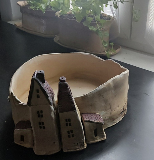 Velký truhlík s domky — foto 3