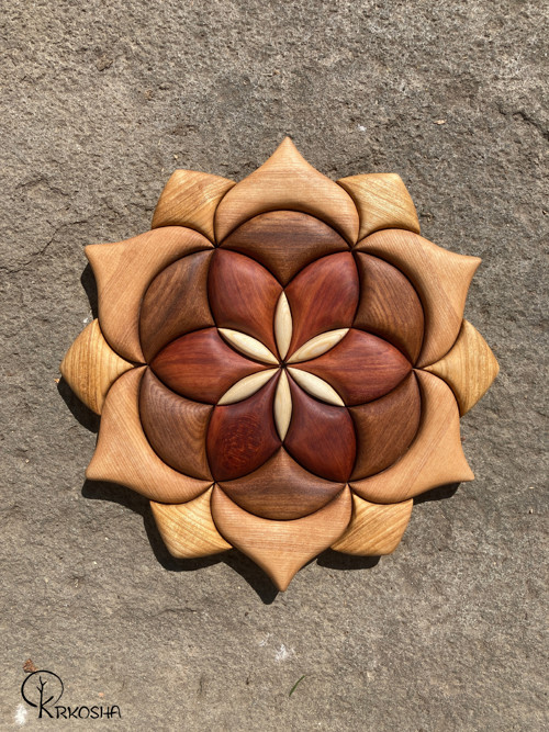 Dřevěná mandala — foto 2