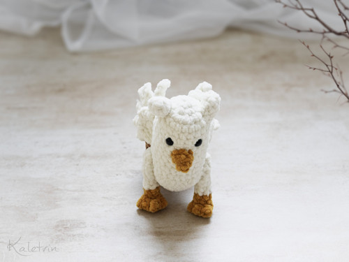 Háčkovaný gryf (gryffin, griffon) — foto 2