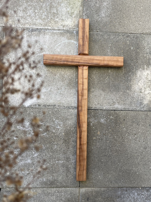 Kříž 50 cm s vrypy č.100 — foto 4