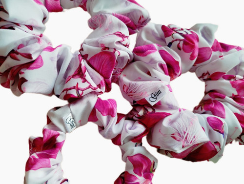 Gini HEDVÁBNÁ scrunchie S -APPLE BLOSSOM — foto 2