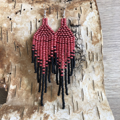 Šité Boho Náušnice - Černo Červené — foto 3