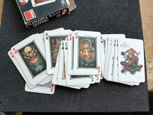 Gothic Canasta — foto 2