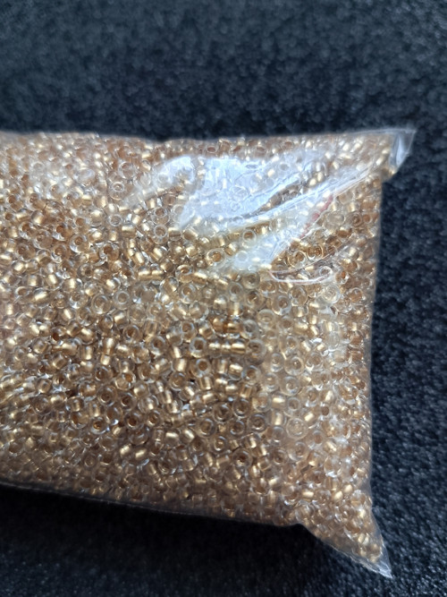 Béžové průsvitné korálky 80g — foto 2