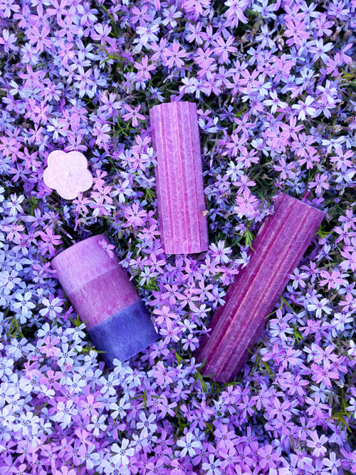 PURPUROVÝ válec — foto 2