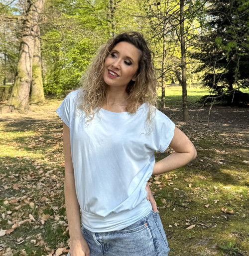 Volný top s pasem světle modrý — foto 4