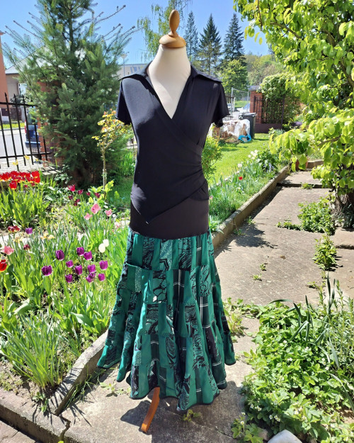 Patchworková volánová sukně Green lady — foto 2