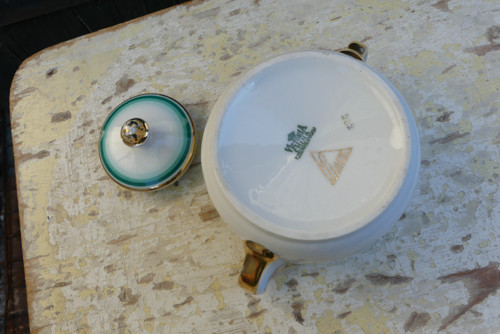 V zelené...porcelánová cukřenka — foto 6