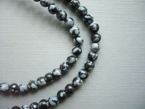 Vrtané kuličky 4,5 mm - obsidián, 10 ks — foto 2