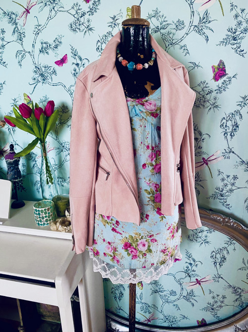 Bundička Křivák powder pink — foto 4