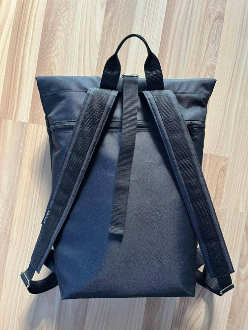 Midi rolovací/překlápěcí batoh dívka — foto 2