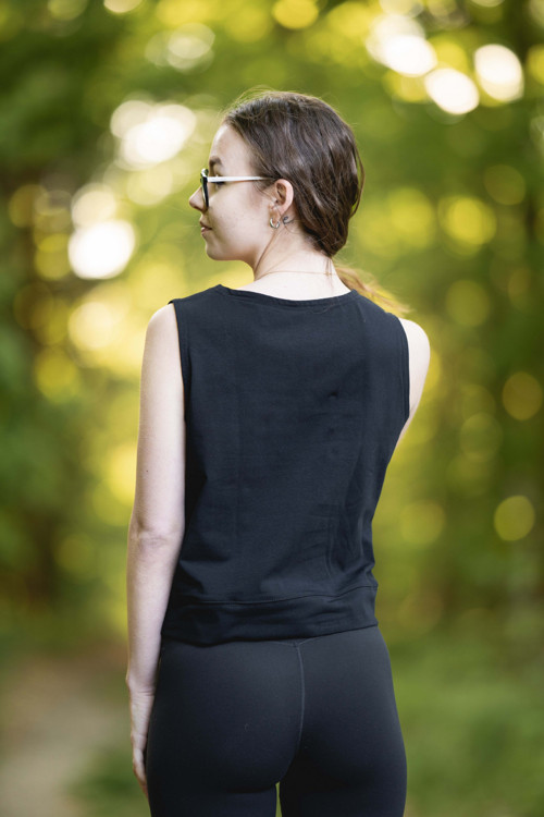 Tílko CROP černé — foto 5