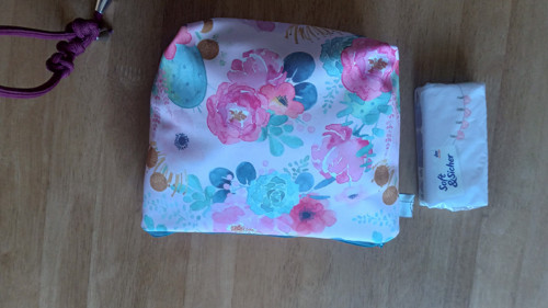 Kytky etuje — foto 3