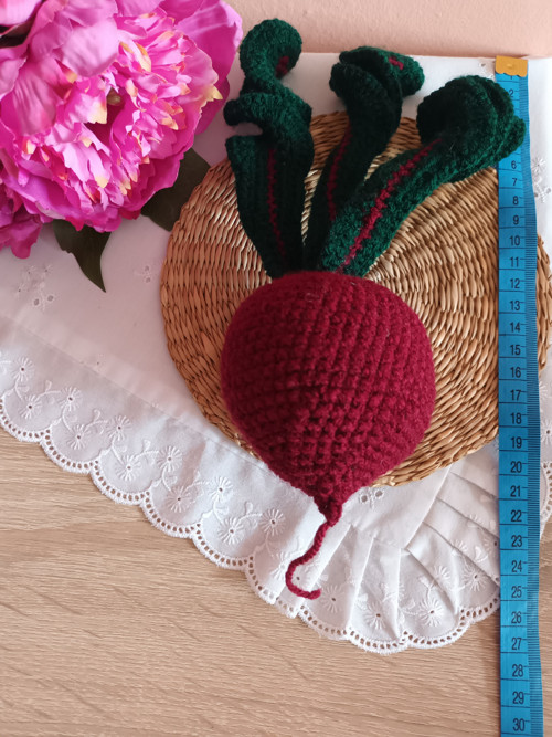 Háčkovaná červená řepa — foto 4