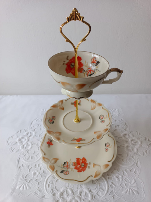 Porcelánová etažérka — foto 2
