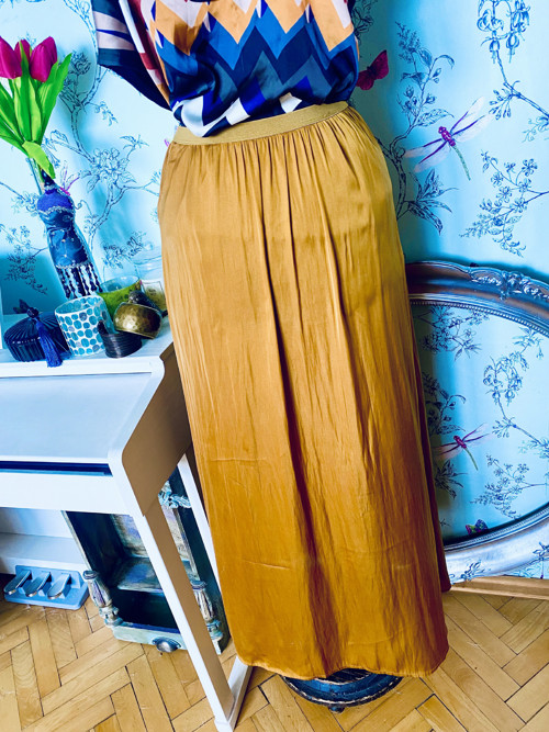 Sukně okrová lehoučká — foto 2