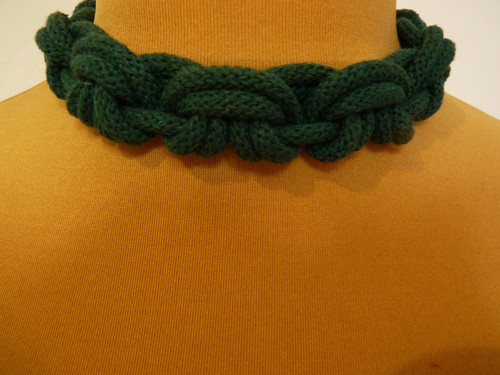 Náhrdelník macramé "Smrkový" — foto 2
