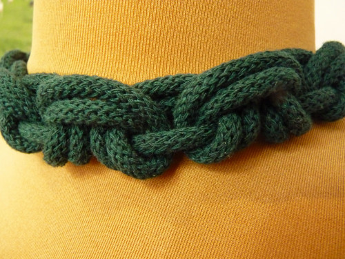 Náhrdelník macramé "Smrkový" — foto 3