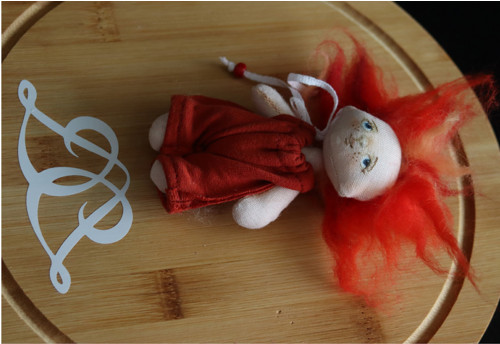 Minibábika Ohniváčik — foto 3