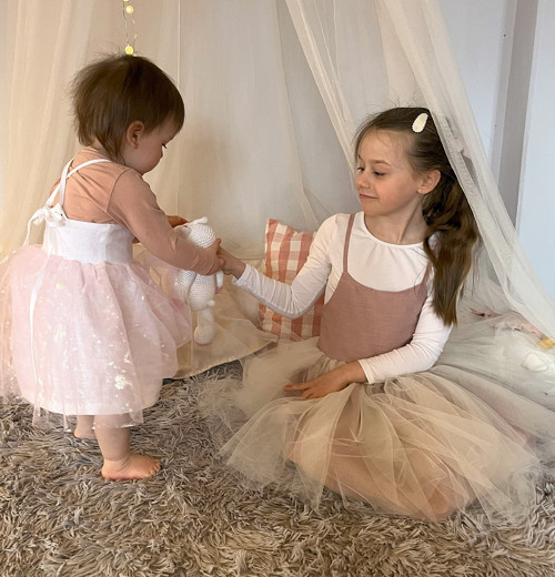 Lněné šaty s tylovou sukýnkou SOFIE — foto 6