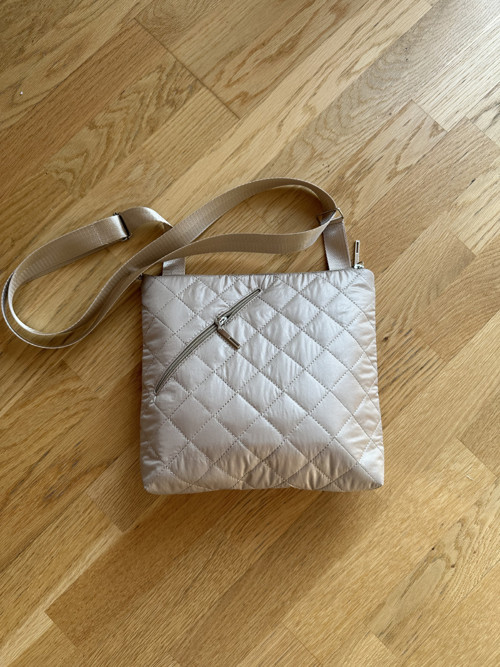 Flirty Gold — foto 3