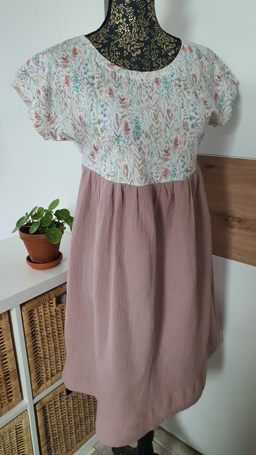 Letní šaty mušelínem — foto 5