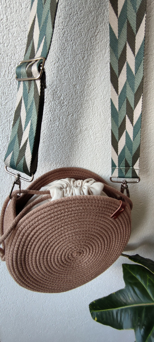 Kulatá boho kabelka — foto 2