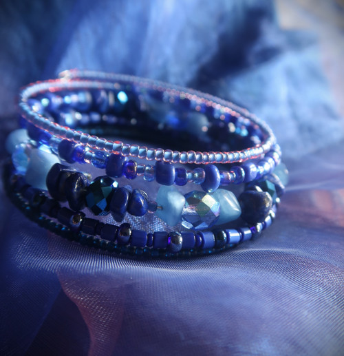 ...lapis lazuli a modrý křemen... — foto 5