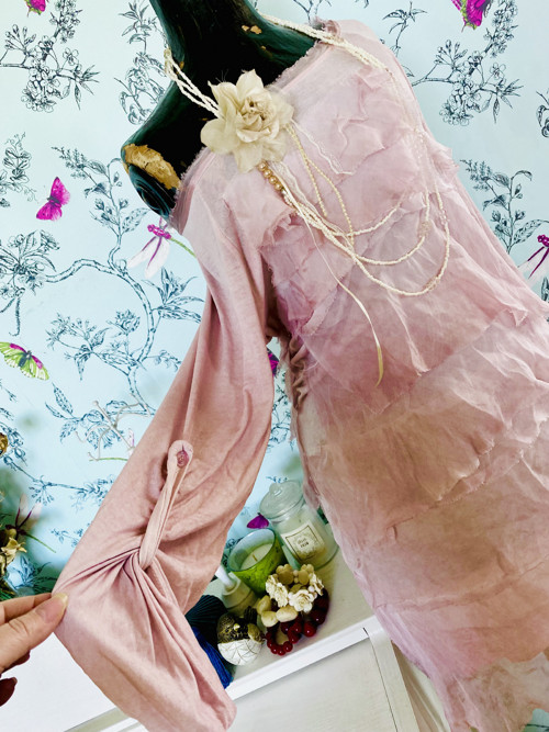 Hedvábné šaty powder pink — foto 3