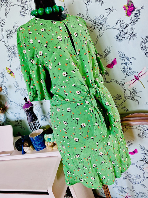 Šaty francouzský look — foto 3