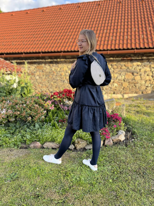 Manšestrová ledvinka - béžovočerná — foto 3