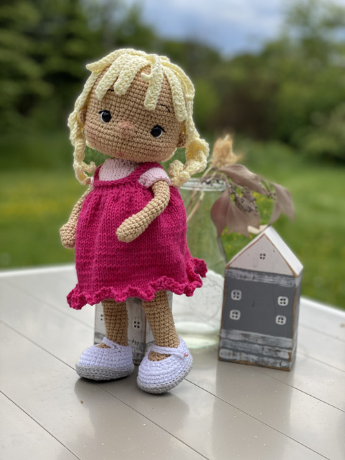 Háčkovaná panenka Fanny — foto 2