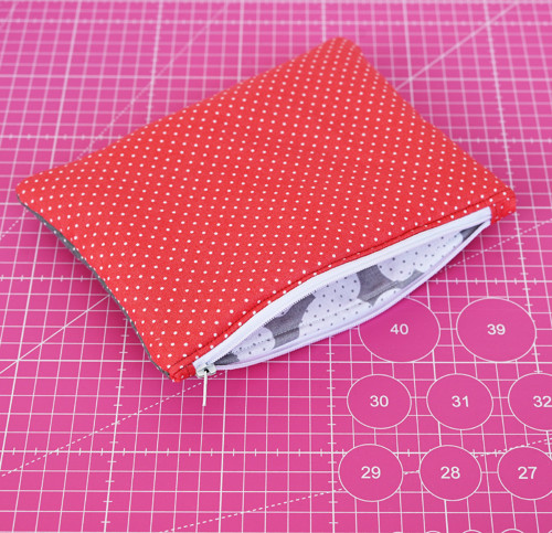 Měkoučké pouzdro vzor patchwork s pejsky — foto 2